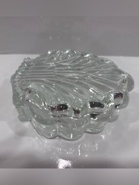 Vintage Clear Pressed Glass Shell-Shaped Salt Cellars / Trinket Dish